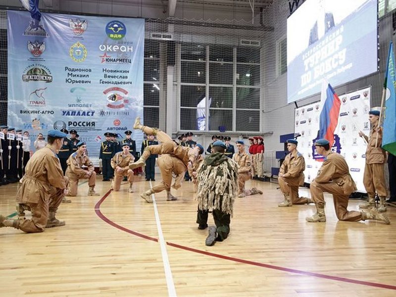 Всероссийские соревнования по боксу среди мужчин и женщин на призы Героя России Олега Лобунца прошли в Ульяновске